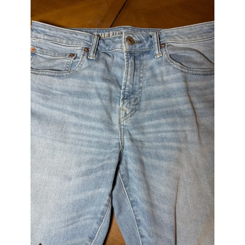 American Eagle mens jeans size 31 x 30 in great condition hole slits in knees